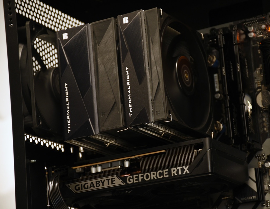 VRCPC2intel | Vanguard 5060 | Intel U5 245K | RTX 5060 8GB | 16GB DDR5 RAM | 1TB NVMe SSD | 3-Year Warranty